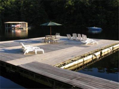 Holiday Shores Resort Osage Beach Buitenkant foto